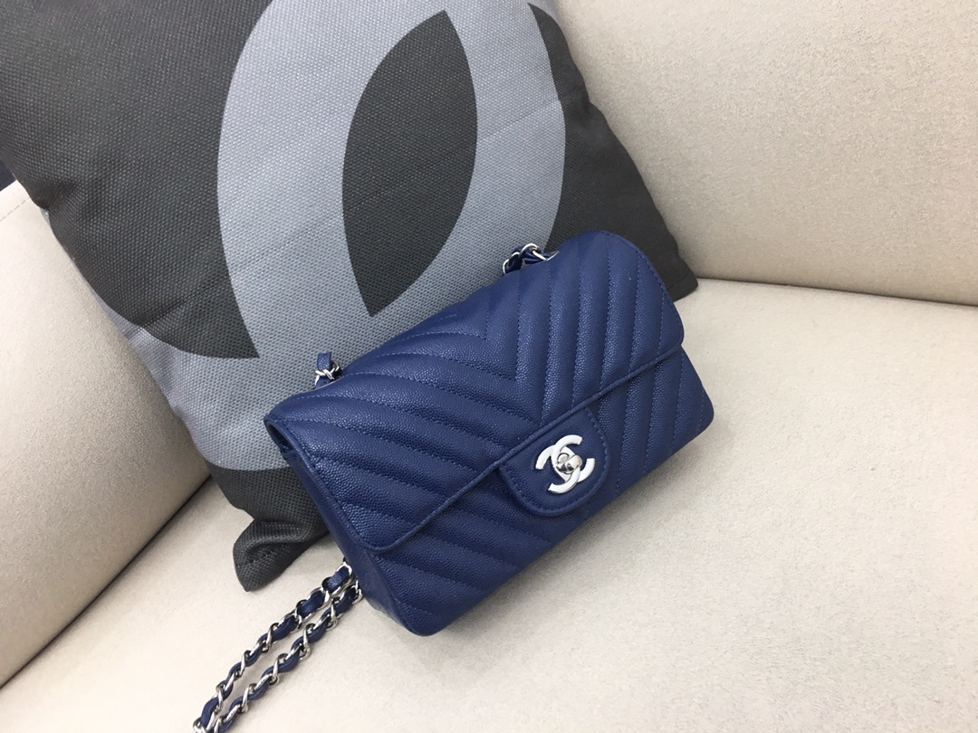 Small Classic Flap Caviar Bag A01116 Dark Blue/Silver